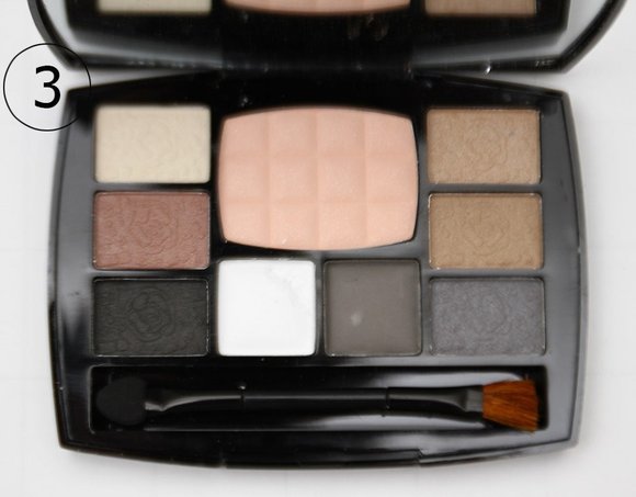 Тени с пудрой Chanel Travel Makeup Palette 33g (3)