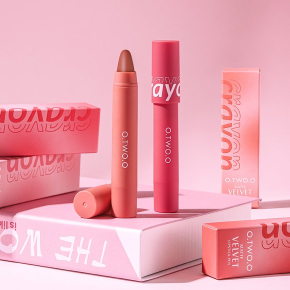 Матовый карандаш для губ O.TWO.O #3 Красно-оранжевый 3.5 g. Арт: SC051