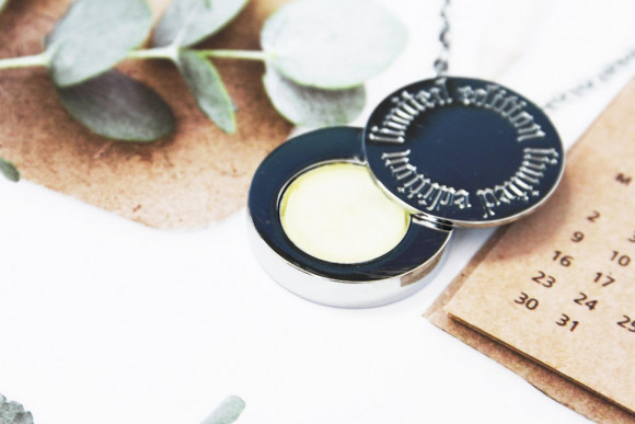 Сухие духи Versace Versus for woman 4g