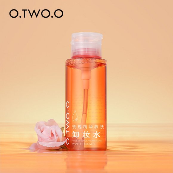 O.TWO.O Средство для снятия макияжа с гиалуроновой кислотой Hyaluronic acid moisturizing Makeup Remover Deep Cleaning Soft Texture арт. SC015 300 ml