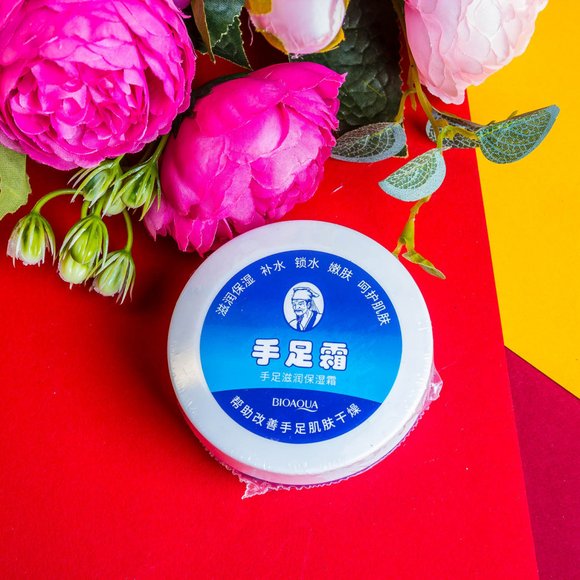 Увлажняющий крем для рук и ног BIOAQUA  арт.70482 58 g Увлажняющий крем для рук и ног BIOAQUA  арт.70482 58 g