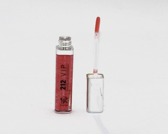 Блеск для губ 212 Vip (упаковка-12 разн.оттенков)
