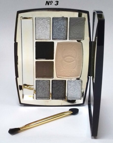 Тени с пудрой Chanel Travel Makeup Palette 33 гр.