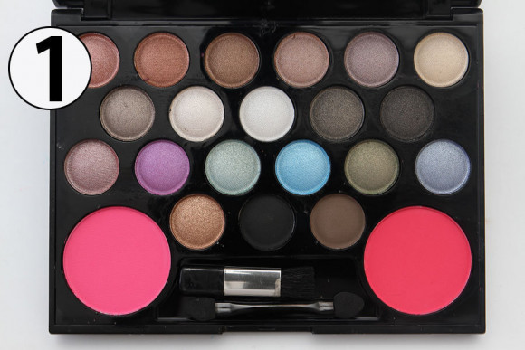 Тени для век Christian Dior 20+2 Сouleurs Eye Shadow 40g+12g (1)