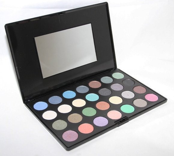 Тени Versace  Magic Shine 28 Colors