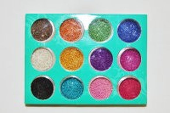 Шарики для дизайна ногтей