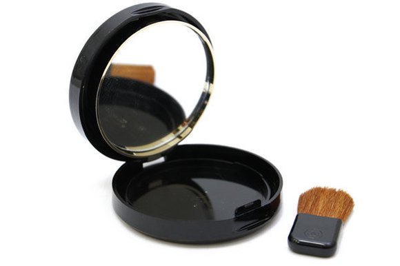 Компактная пудра 4 в 1 Chanel "Сontraste de Poudres" 16 g